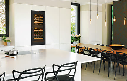 Built-in wine cabinet
