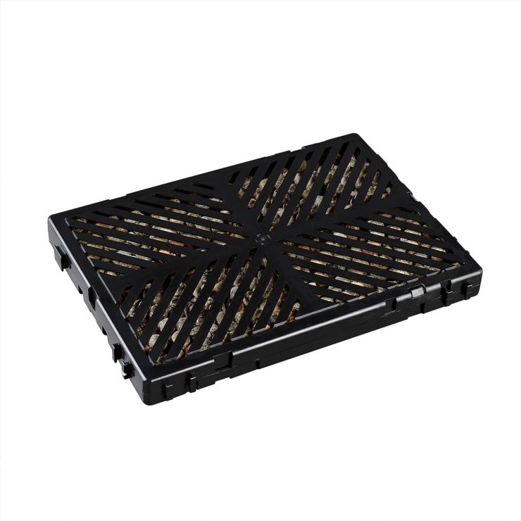 Humidity cartridge with clay balls