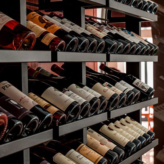 Customisable modular wine cellar storage solution - Modulo-X