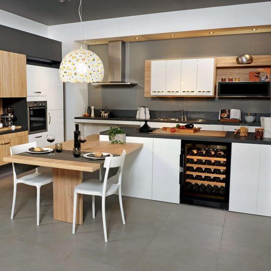 Small wine maturing cabinet, 1 temperature, which can be built-in - Compact