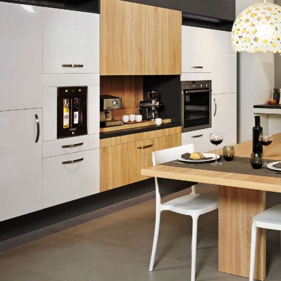 2-bottle wine bar - brings wine to the correct temperature and preserves open bottles